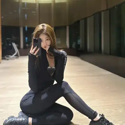 张晨昊